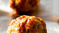 Italian Pork Sausage Meatballs (in oven) Italian Pork Sausage Meatballs (in oven)