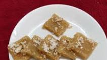 तांदुळाची खांडवी (tandulachi khandvi recipe in marathi) तांदुळाची खांडवी (tandulachi khandvi recipe in marathi)