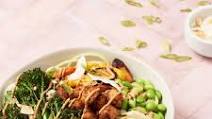 Roasted Vegetable and Kohlrabi Noodle Bowls with Peanut Sauce Roasted Vegetable and Kohlrabi Noodle Bowls with Peanut Sauce