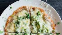 Garlic Mascarpone Broccoli Alfredo Keto Fried Pizza {Grain-Free} Garlic Mascarpone Broccoli Alfredo Keto Fried Pizza {Grain-Free}