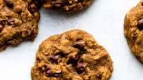 Chewy Pumpkin Oatmeal Chocolate Chip Cookies Chewy Pumpkin Oatmeal Chocolate Chip Cookies