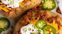 Chili Baked Potatoes Chili Baked Potatoes