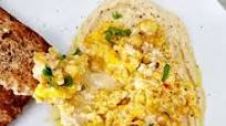 Scrambled Eggs and Hummus Breakfast Scrambled Eggs and Hummus Breakfast