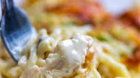 Easy Cheesy Chicken Tetrazzini + Video Easy Cheesy Chicken Tetrazzini + Video