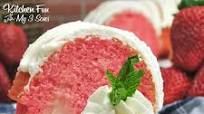 Strawberry And Cream Bundt Poke Cake Strawberry And Cream Bundt Poke Cake
