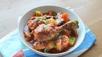 Stewed Chicken in Tomato Sauce Stewed Chicken in Tomato Sauce