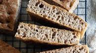 Eltefritt grovbrød i langpanne – perfekt til blingser! Eltefritt grovbrød i langpanne – perfekt til blingser!