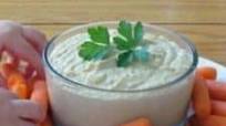 Recipe: Simple Blender Hummus Recipe: Simple Blender Hummus