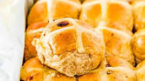 Eggless Easter Hot Cross Buns Eggless Easter Hot Cross Buns