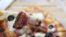 Authentic Italian Pizza Authentic Italian Pizza