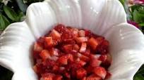 Sweet Southern Sugared Strawberries (Strawberry Topping) Sweet Southern Sugared Strawberries (Strawberry Topping)