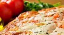 How to Reheat Pizza in an Air Fryer How to Reheat Pizza in an Air Fryer