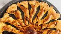 Pesto puff pastry pinwheel (Tarte Soleil) Pesto puff pastry pinwheel (Tarte Soleil)