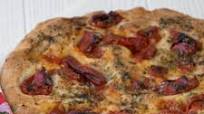Focaccia barese senza glutine e senza latte Focaccia barese senza glutine e senza latte