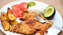 Chuleta de Pollo (Colombian-Style Breaded Chicken Breast) Chuleta de Pollo (Colombian-Style Breaded Chicken Breast)