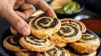 Spinach & Sun-Dried Tomato Puff Pastry Pinwheels Spinach & Sun-Dried Tomato Puff Pastry Pinwheels