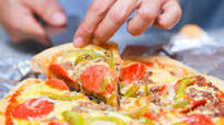How to Make Pizza from Scratch How to Make Pizza from Scratch