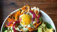 Butternut Squash Noodle Nests with Fried Eggs Butternut Squash Noodle Nests with Fried Eggs