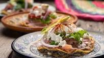 Tostada de jamón con queso panela cremoso Tostada de jamón con queso panela cremoso