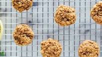 Vegan Sugar-Free Peanut Butter, Oatmeal, and Banana Cookies Vegan Sugar-Free Peanut Butter, Oatmeal, and Banana Cookies