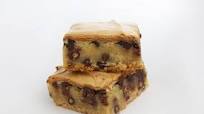 Savta’s Chocolate Chip Squares Savta’s Chocolate Chip Squares