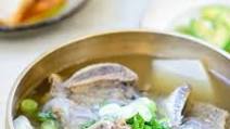 Galbitang (Beef Short Rib Soup) Galbitang (Beef Short Rib Soup)