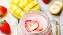 Mango Strawberry Banana Smoothie Mango Strawberry Banana Smoothie
