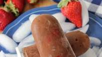 Easy Chocolate Covered Strawberry Pudding Pops Easy Chocolate Covered Strawberry Pudding Pops