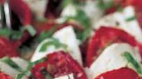 Roasted Tomato Caprese Salad Roasted Tomato Caprese Salad