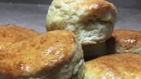 Fluffy Honey Buttermilk Biscuits Fluffy Honey Buttermilk Biscuits