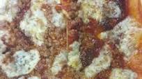 Pizza rápida de carne mixta con salsa barbacoa Pizza rápida de carne mixta con salsa barbacoa