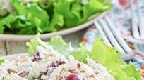 Chicken Salad with Grapes, Apples, & Pecans (Fancy Nancy Chicken Salad Chick Copycat) Chicken Salad with Grapes, Apples, & Pecans (Fancy Nancy Chicken Salad Chick Copycat)