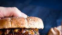 Hamra Harvest burger - Pumpkin Humus Hamra Harvest burger - Pumpkin Humus