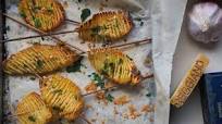CRAZY, CRISPY Accordion Potatoes! CRAZY, CRISPY Accordion Potatoes!