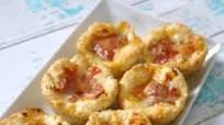 Easy Mini Deep Dish Pizzas Easy Mini Deep Dish Pizzas
