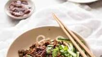 Chinese Pork with Noodles ( Chinese Pork with Noodles (