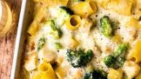 Creamy Chicken and Broccoli Pasta Bake Creamy Chicken and Broccoli Pasta Bake