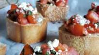 Bruschetta con Tomates y Albahaca Bruschetta con Tomates y Albahaca