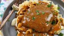 Shortcut Crock Pot Hamburger Steaks & Gravy Shortcut Crock Pot Hamburger Steaks & Gravy