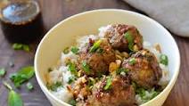 Vietnamese-Style Meatballs with Chili Sauce Vietnamese-Style Meatballs with Chili Sauce