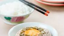 Steamed Pork Patty with Salted Egg Steamed Pork Patty with Salted Egg