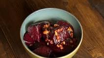 Beet and walnut salad recipe Beet and walnut salad recipe