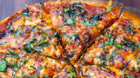 Easy Cast Iron Pizza (22 minutes) Easy Cast Iron Pizza (22 minutes)