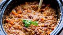 Easy Slow Cooker Vegetarian Chili Recipe Easy Slow Cooker Vegetarian Chili Recipe