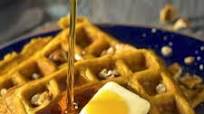 Easy Pumpkin Spice Waffles Made With Bisquick Pancake Mix Easy Pumpkin Spice Waffles Made With Bisquick Pancake Mix