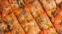 Sfincione – Sicilian pizza Sfincione – Sicilian pizza