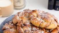 Swedish Cinnamon Buns (Kanelbullar) Swedish Cinnamon Buns (Kanelbullar)