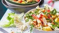Aussie Caesar salad with king prawns and mango Aussie Caesar salad with king prawns and mango