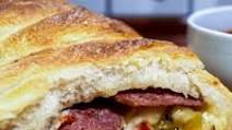 Stromboli Recipe: Crunchy Outside, Oozing Cheese Inside Stromboli Recipe: Crunchy Outside, Oozing Cheese Inside