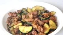 Pork with Zucchini in Oyster Sauce Pork with Zucchini in Oyster Sauce